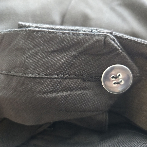 1. State Women's Black Tailored Dress Shorts Sz 12 Pleated High Waist Pockets - Picture 11 of 11